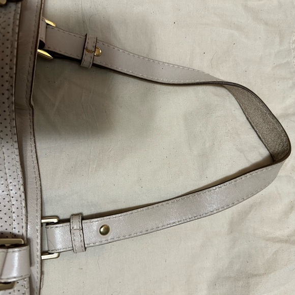 Michael Kors Hand Bag - Picture 14 of 16